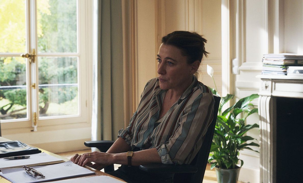 Enquête sur un scandale d'état : Fotoğraf Julie Moulier
