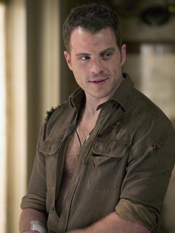 Fotoğraf Robert Kazinsky