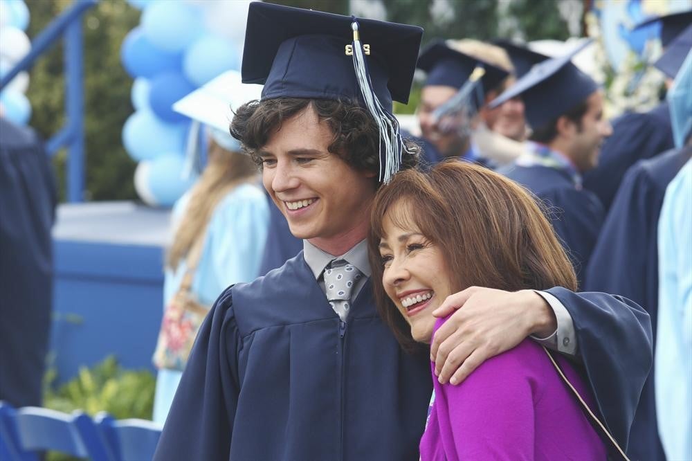 Fotoğraf Charlie McDermott, Patricia Heaton