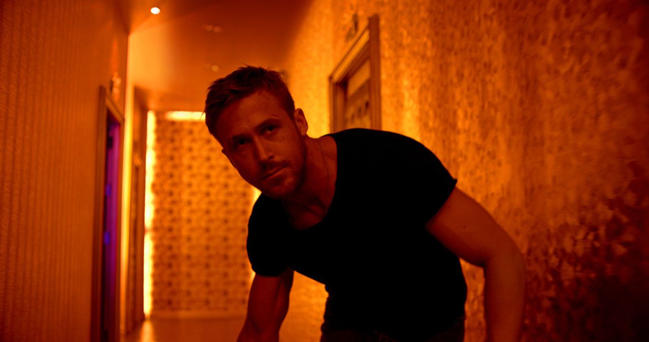 Sadece Tanrı Affeder : Fotoğraf Ryan Gosling