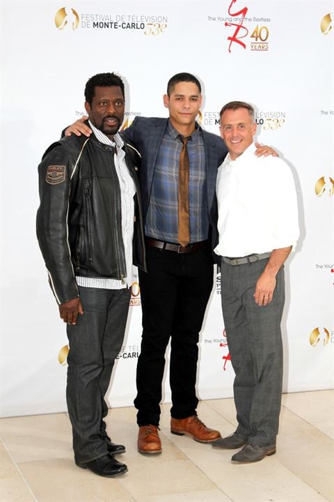 Fotoğraf Eamonn Walker, David Eigenberg, Charlie Barnett