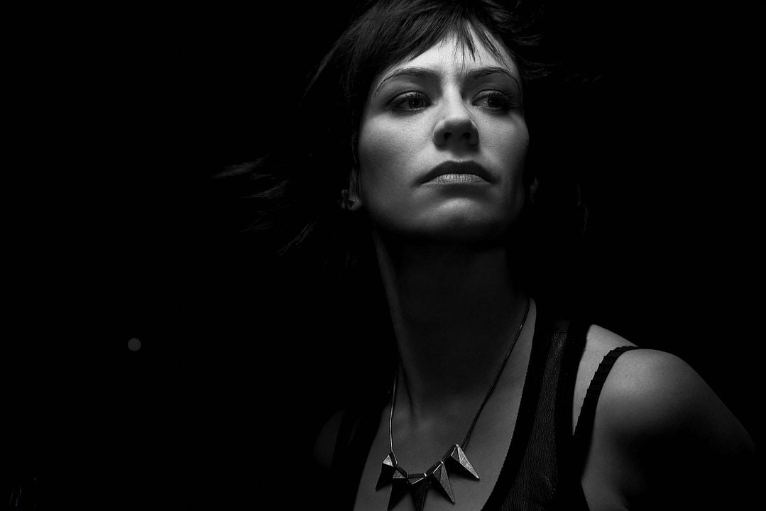 Fotoğraf Maggie Siff