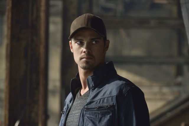 Fotoğraf Jay Ryan (III)