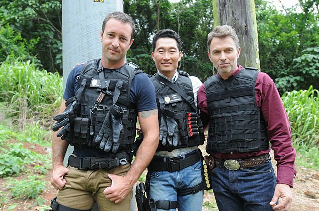 Fotoğraf Alex O'Loughlin, Daniel Dae Kim, Tim Daly