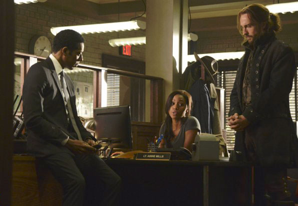 Fotoğraf Tom Mison, Nicole Beharie, Orlando Jones