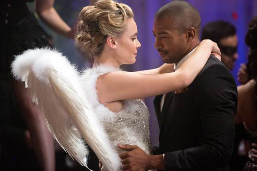 Fotoğraf Leah Pipes, Charles Michael Davis