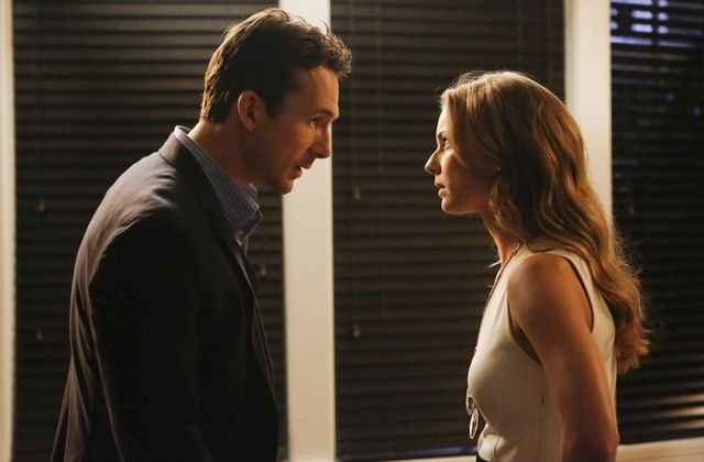 Fotoğraf Barry Sloane, Emily VanCamp