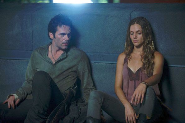 Fotoğraf Billy Burke, Tracy Spiridakos