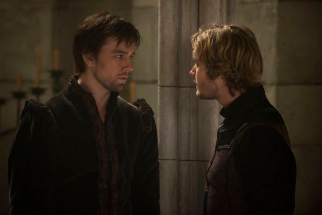 Fotoğraf Torrance Coombs