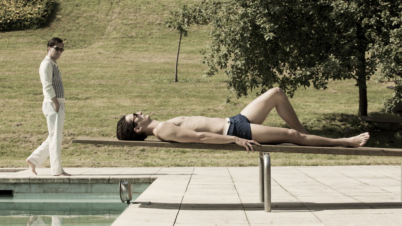Yves Saint-Laurent : Fotoğraf Pierre Niney, Guillaume Gallienne