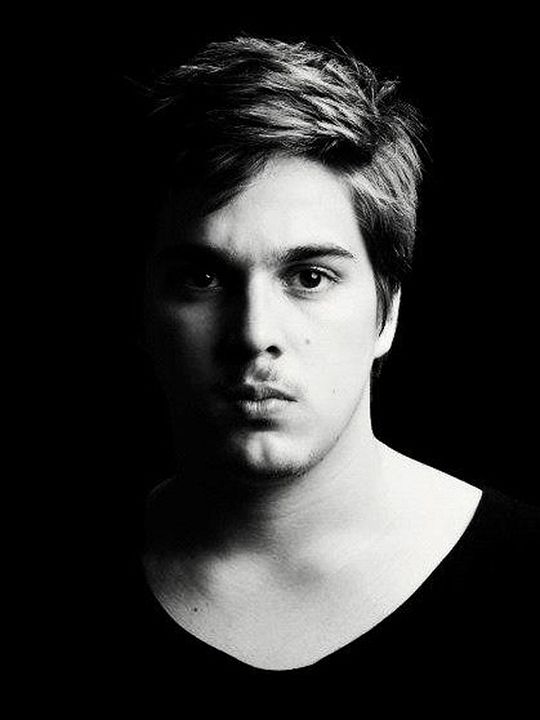 Afiş Lucas Salles