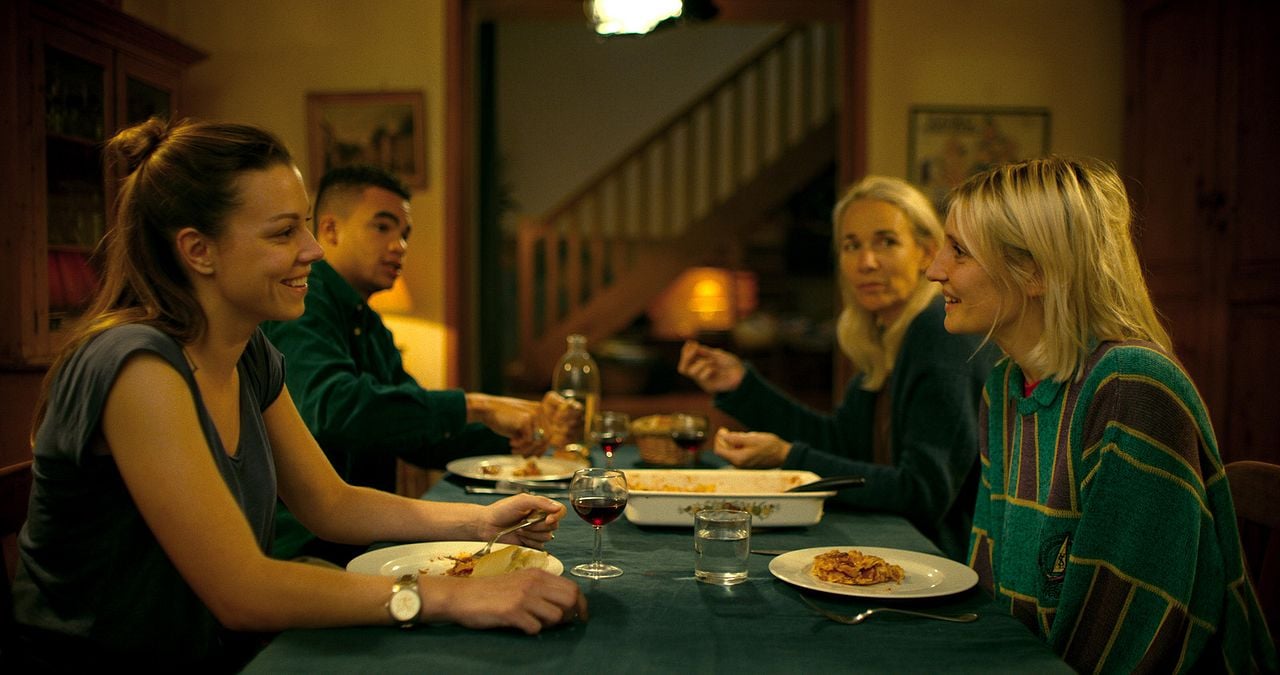 À La Folie : Fotoğraf Anne Coesens, Lucie Debay, Théo Christine, Virginie Van Robby