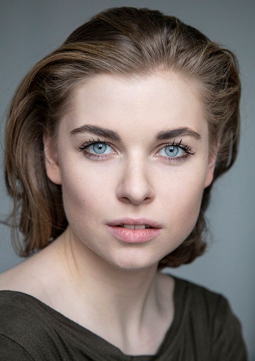 Afiş Juliette Crosbie