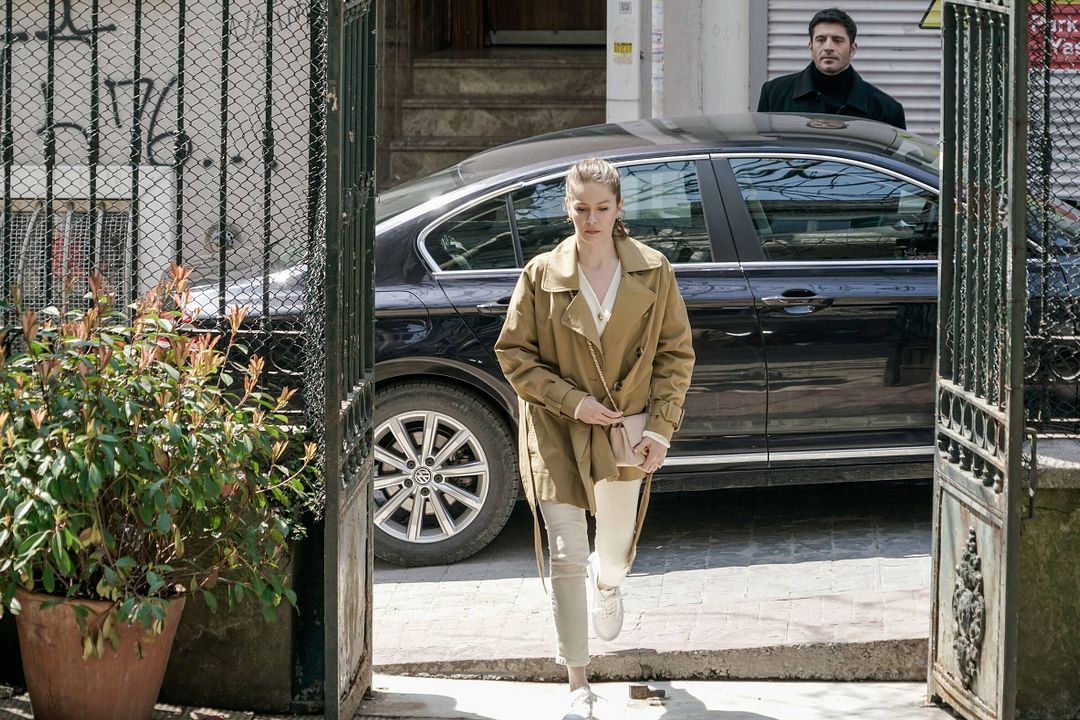 Camdaki Kız : Fotoğraf