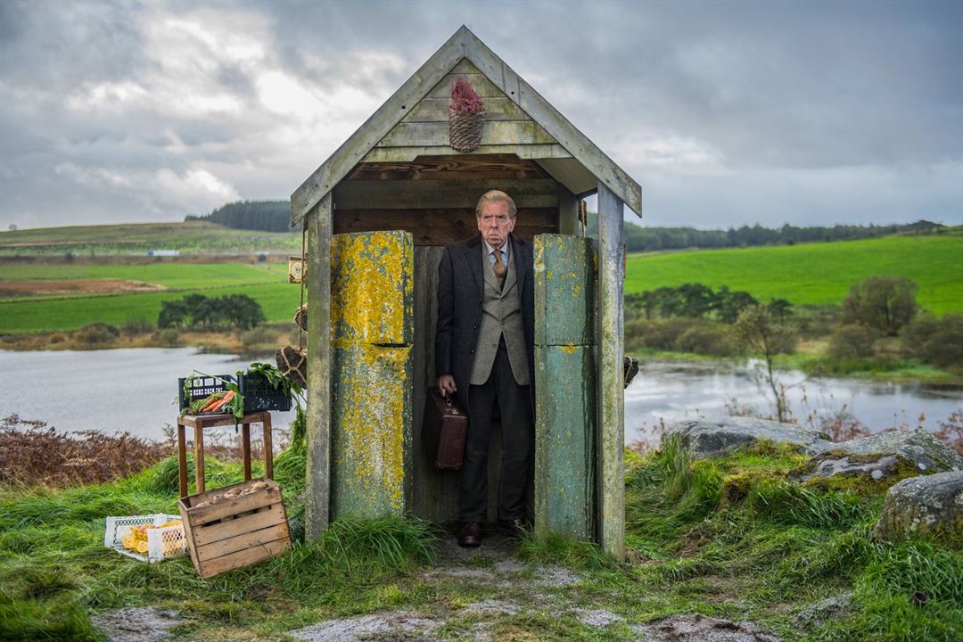 The Last Bus : Fotoğraf Timothy Spall