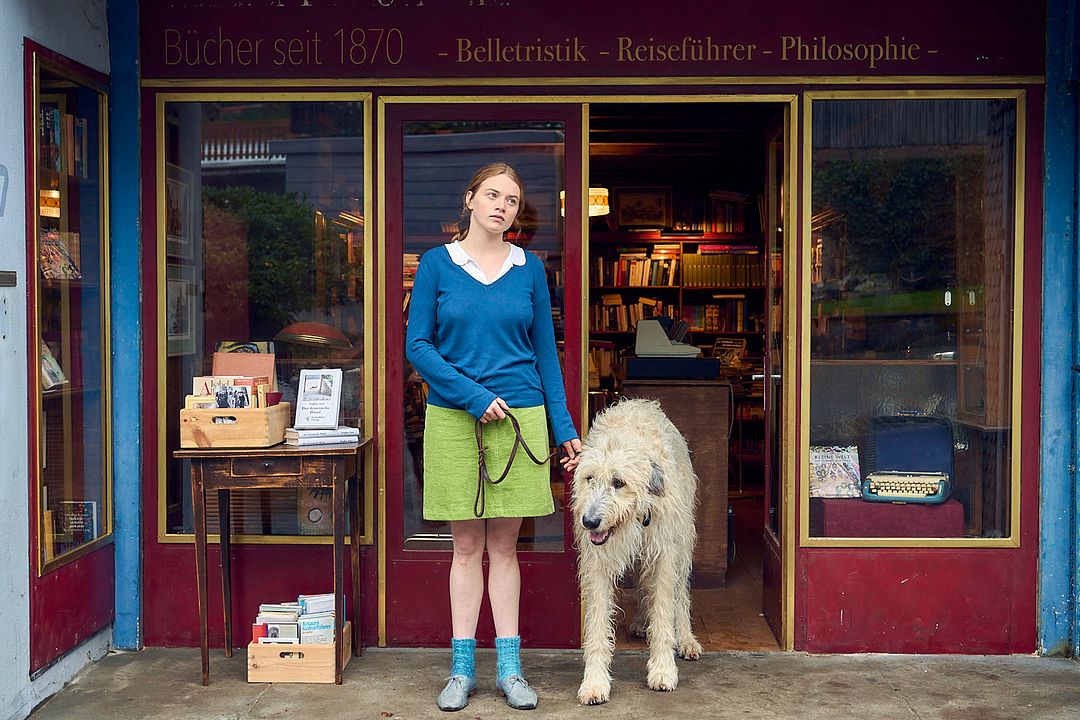 Fotoğraf Luna Wedler