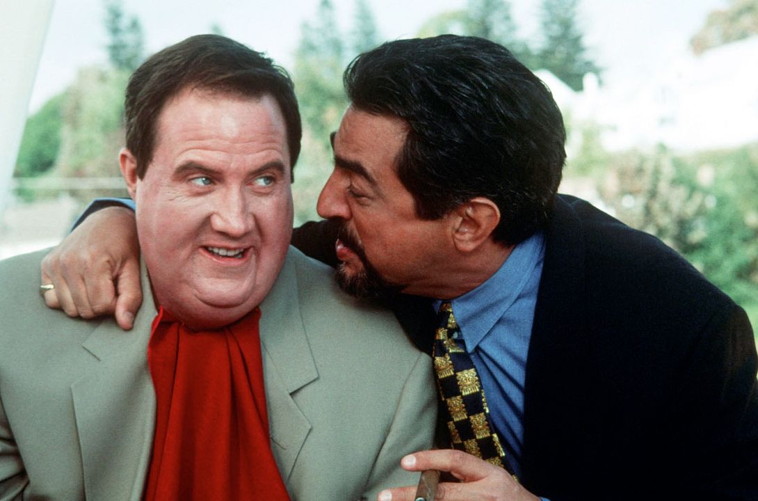 Falcı : Fotoğraf Joe Mantegna, Robert John Burke