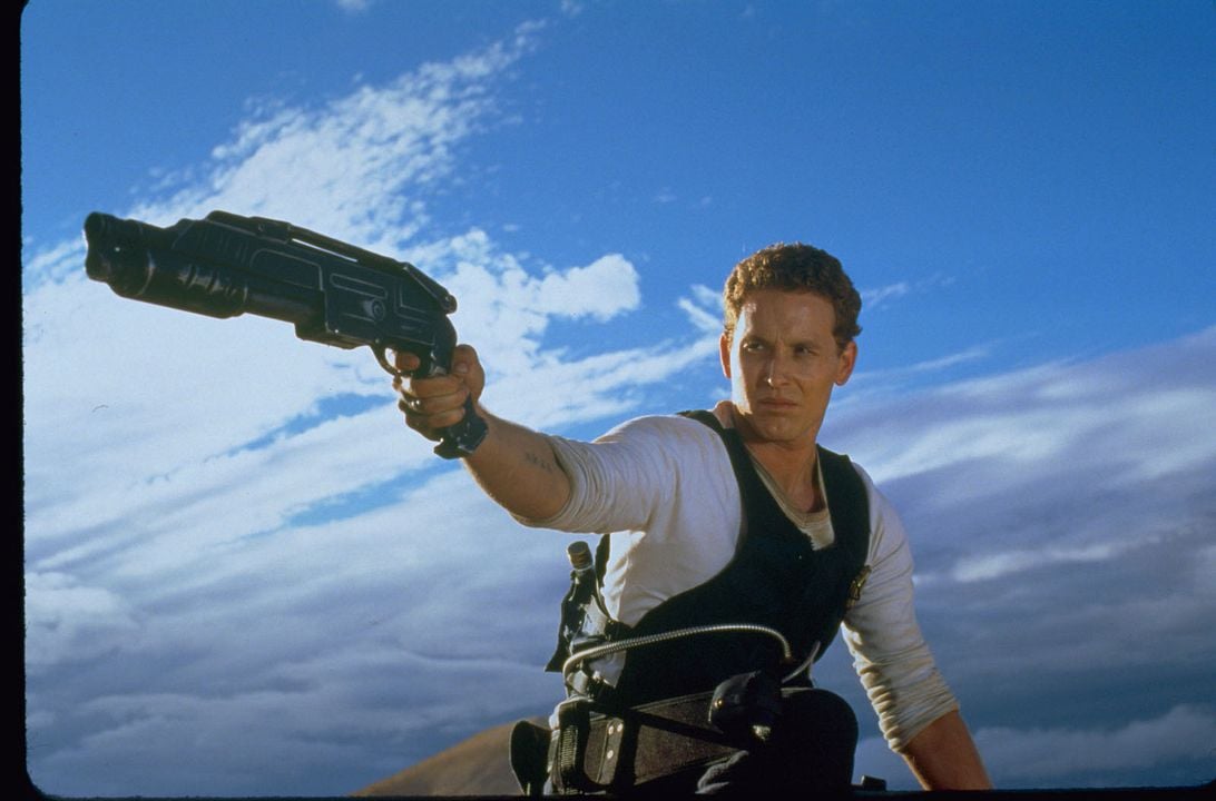 Derin Karanlık : Fotoğraf Cole Hauser