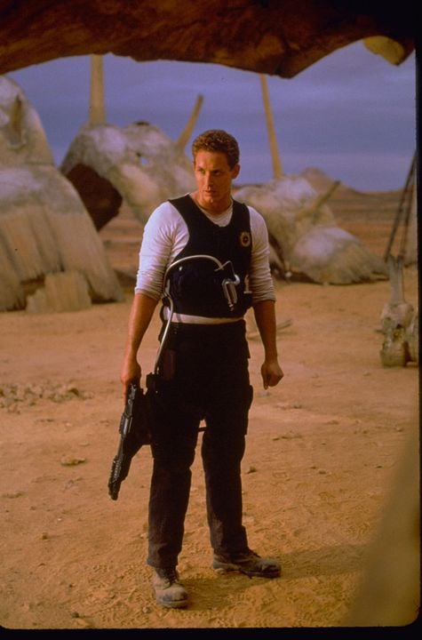 Derin Karanlık : Fotoğraf Cole Hauser