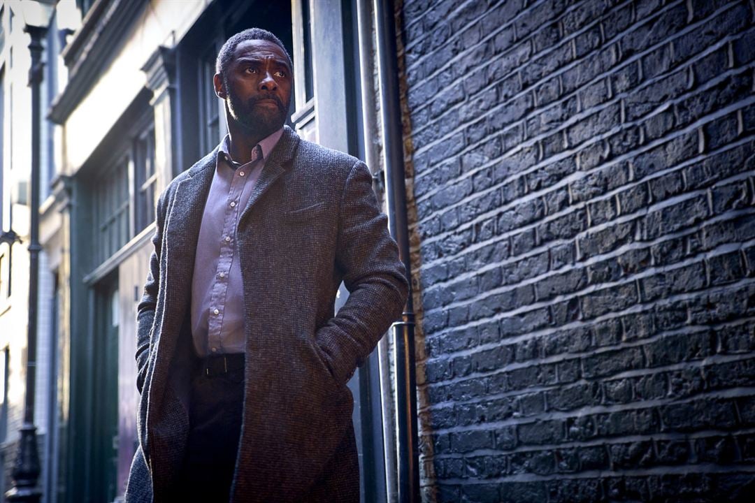 Luther: Batan Güneş : Fotoğraf Idris Elba