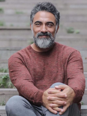 Afiş Selim Bayraktar