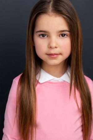 Afiş Emma Volk