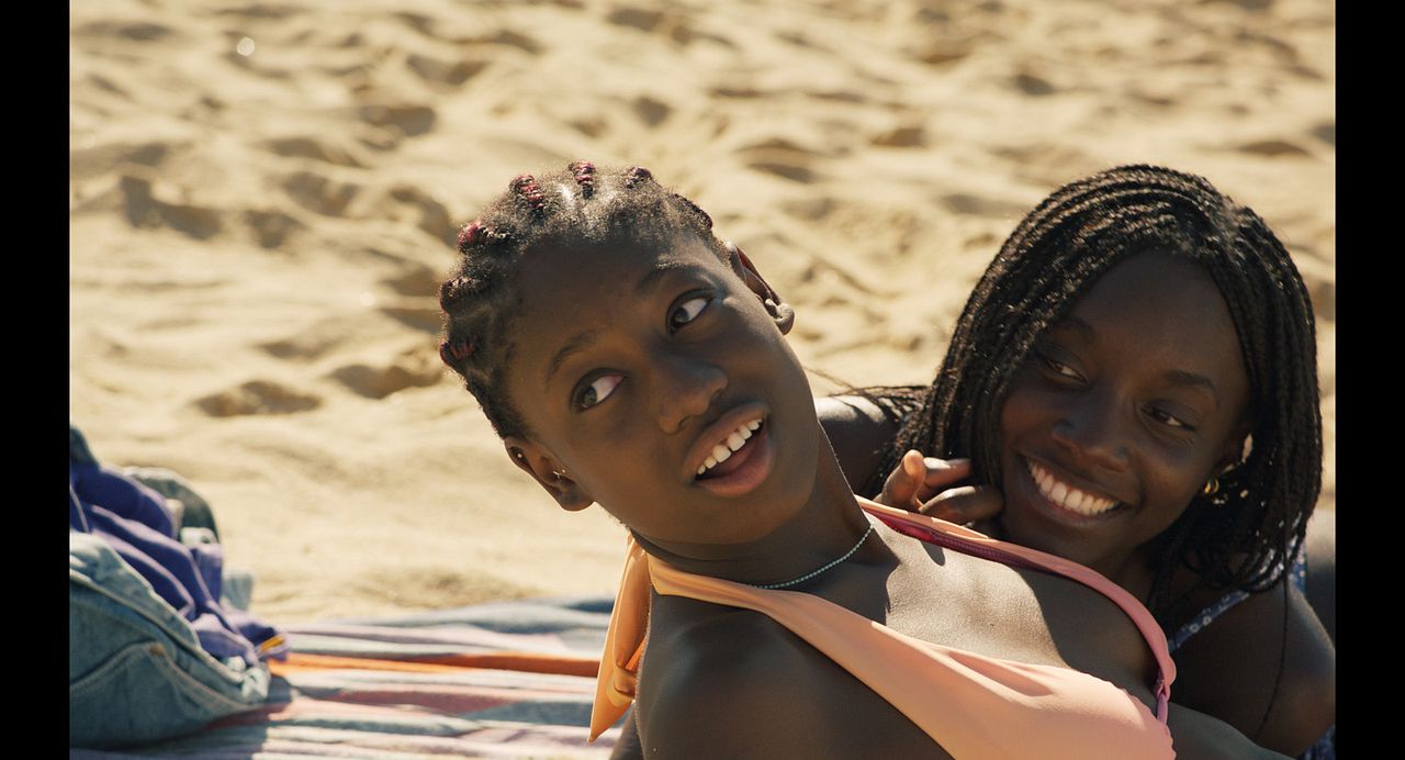 Le Retour : Fotoğraf Esther Gohourou, Suzy Bemba