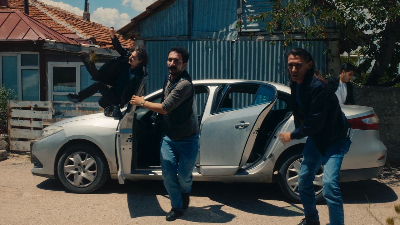 Çekiç ve Gül: Bir Behzat Ç. Hikayesi : Fotoğraf