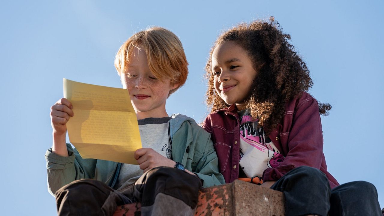 Uzaydan Mesaj Var! : Fotoğraf Felix Nölle, Ava-Elizabeth Awe