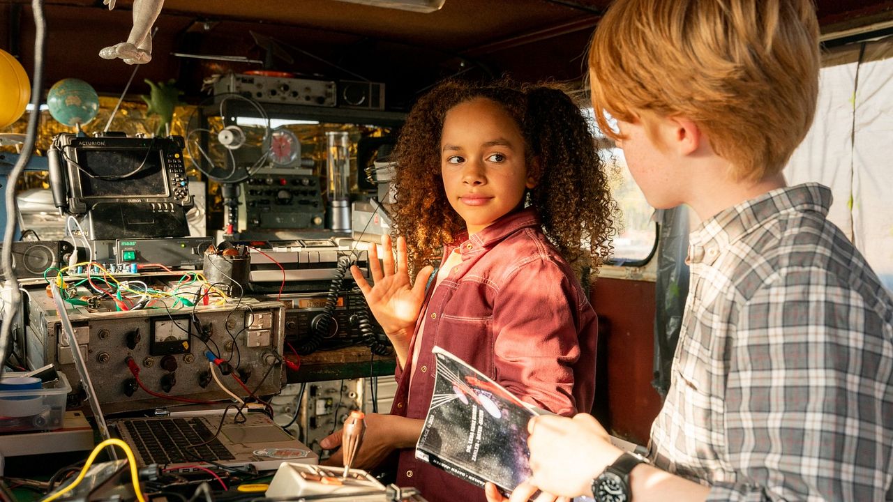 Uzaydan Mesaj Var! : Fotoğraf Felix Nölle, Ava-Elizabeth Awe