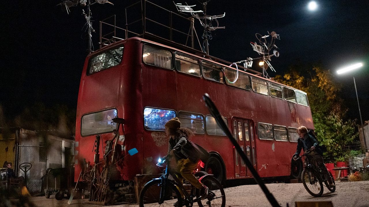 Uzaydan Mesaj Var! : Fotoğraf Felix Nölle, Ava-Elizabeth Awe