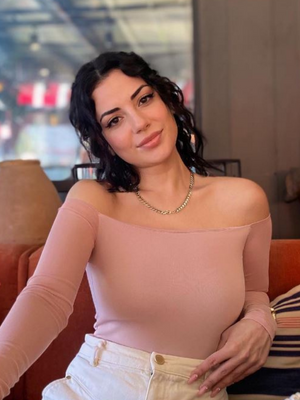 Afiş Nur Erkoç