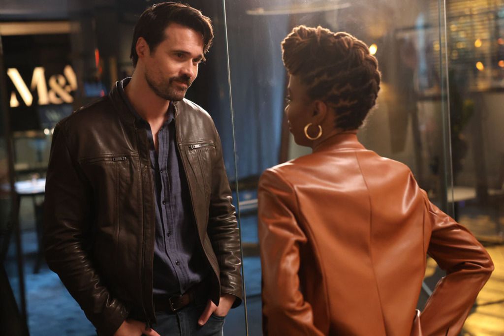 Fotoğraf Shanola Hampton, Brett Dalton