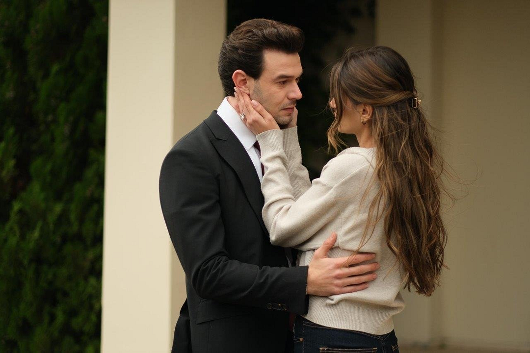 Altın Kafes : Fotoğraf