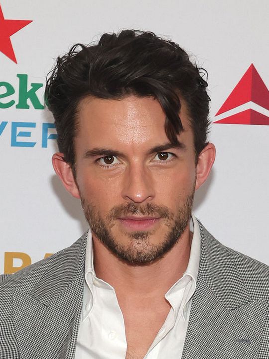 Afiş Jonathan Bailey