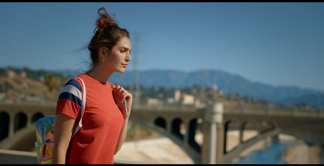 Cherry : Fotoğraf Alex Trewhitt