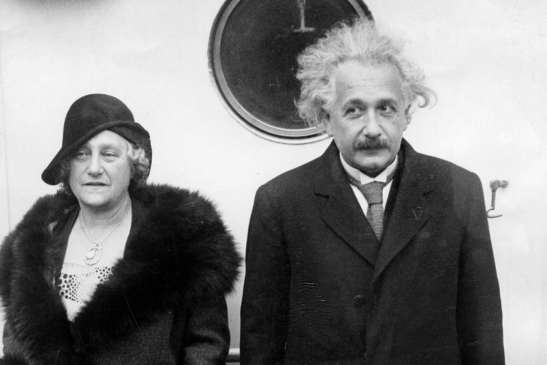 Einstein And The Bomb : Fotoğraf