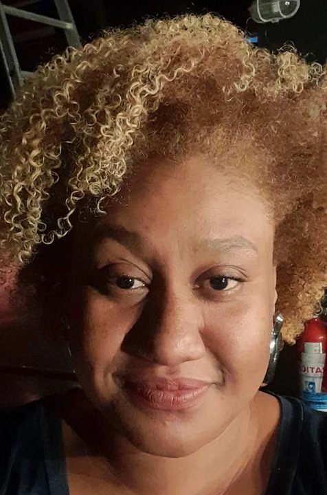 Afiş Nilcéia Vicente